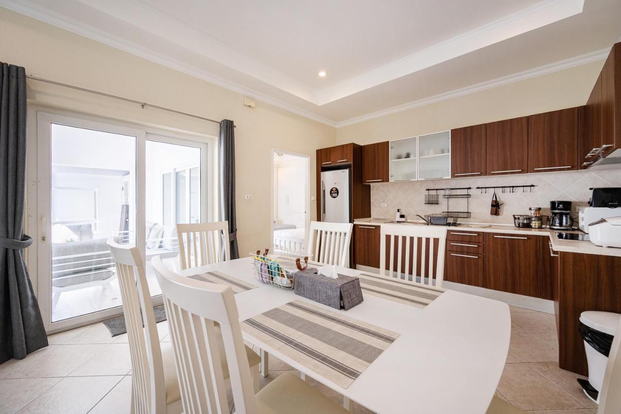 Majestic Residence Pool Villas 2 Bedrooms Private Beach Pattaya Εξωτερικό φωτογραφία